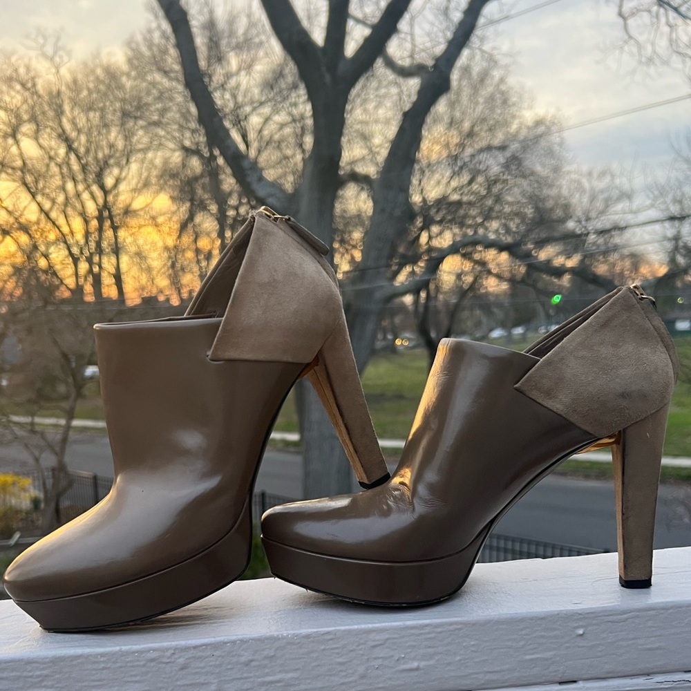 Gucci Platform Heels Ankle Boots size 35.5